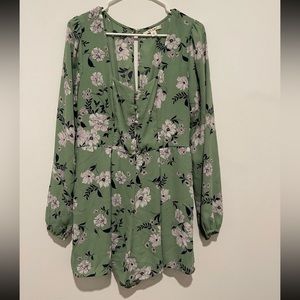 Floral Romper Francesca's Collections